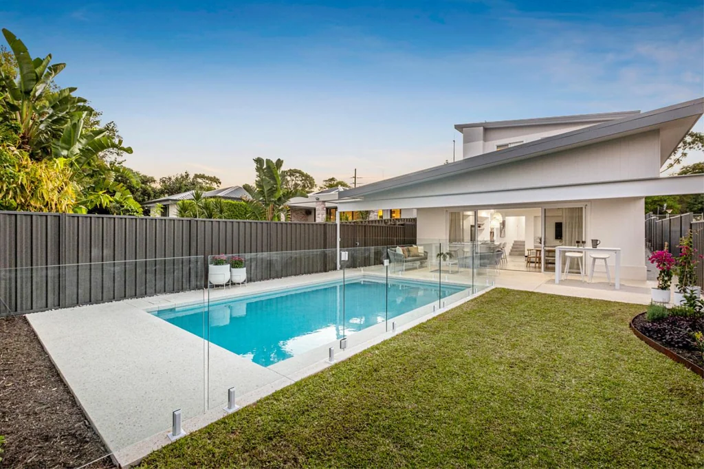 Nedlands 4 Bedroom COASTAL-INSPIRED FAMILY HAVEN