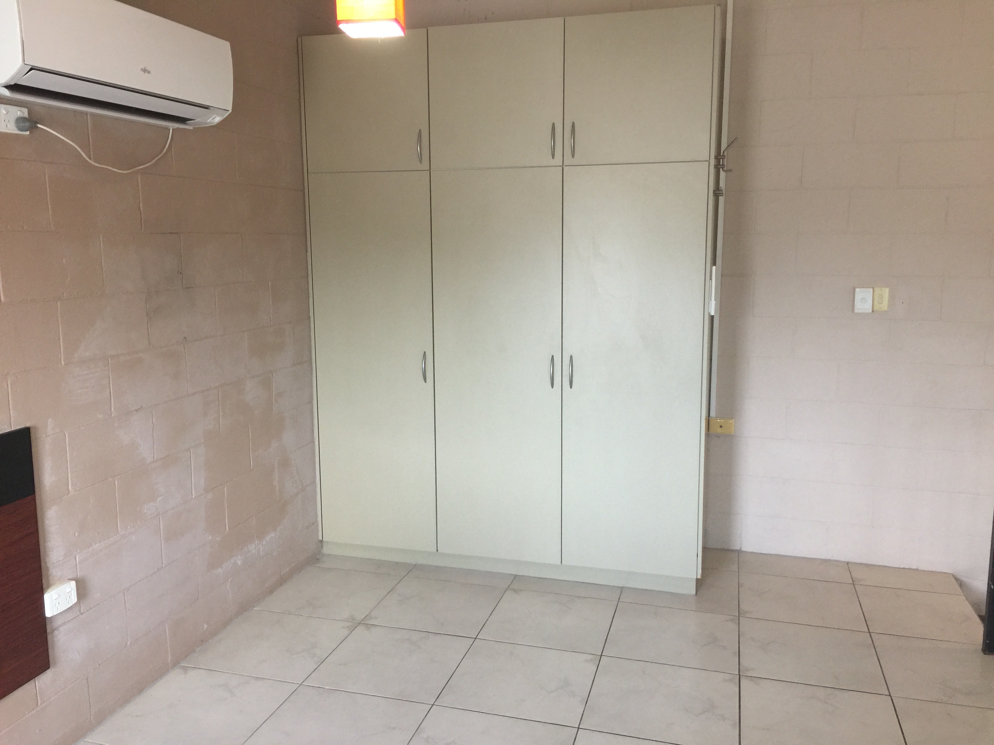 UNIT 2 39 COOK ST, NORTH WARD QLD 4810, 0 غرف, 0 حمامات, Unit