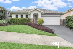 15 Young Circuit, Elderslie