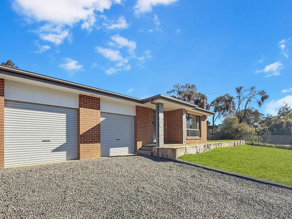 Spacious Family Home with Exceptional Space & Versatility