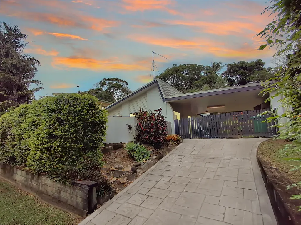 15 Mccready Street, Rural View, QLD 4740