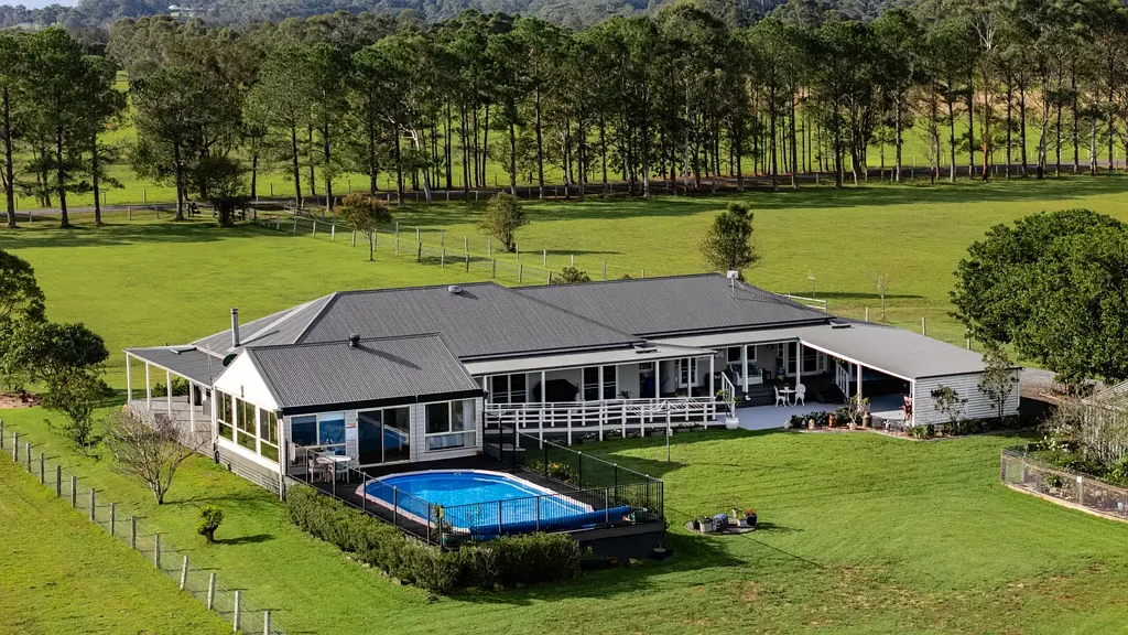 Oxley Island A Statement of Luxury, Lifestyle and Land