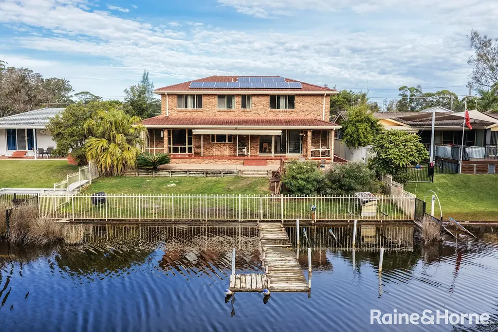 Lake Conjola 4部屋 Absolute Waterfront Living - A South Coast Lifestyle Like No Other