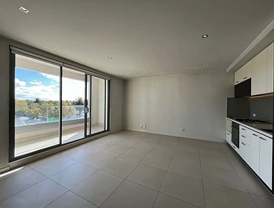 Unit 302/1005 MT ALEXANDER ROAD, ESSENDON, 1 침실, 1 욕실, Apartment