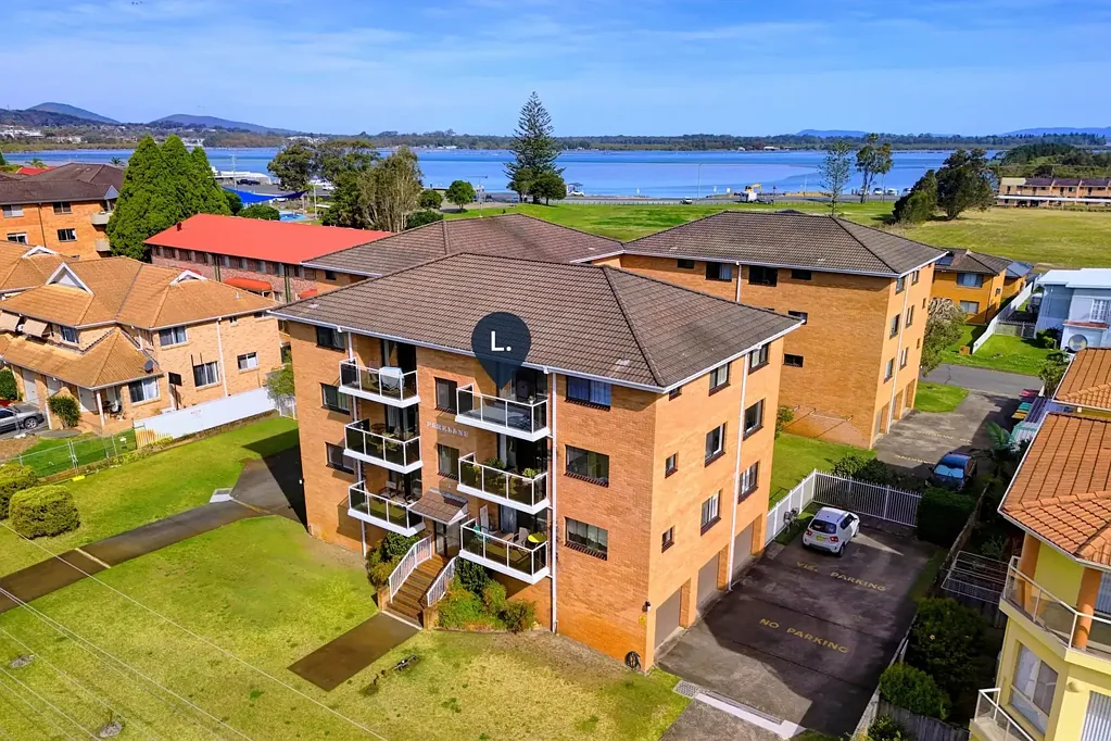 Tuncurry 2房  Tuncurry North Facing Unit – Sunshine and Security!