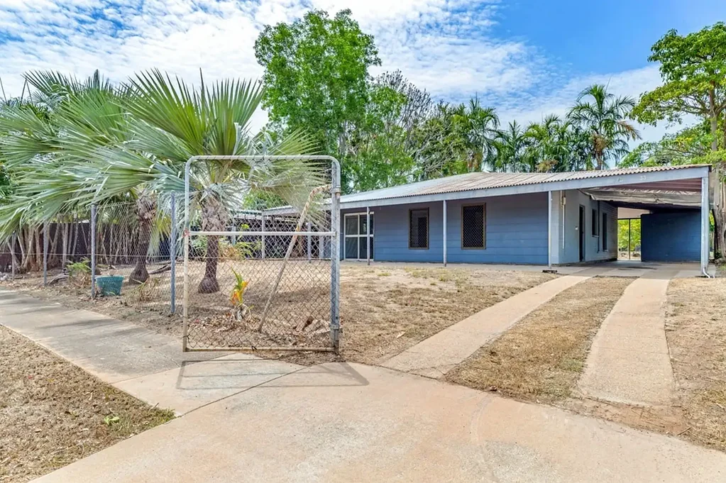 FRESHLY RENOVATED FAMILY HOME