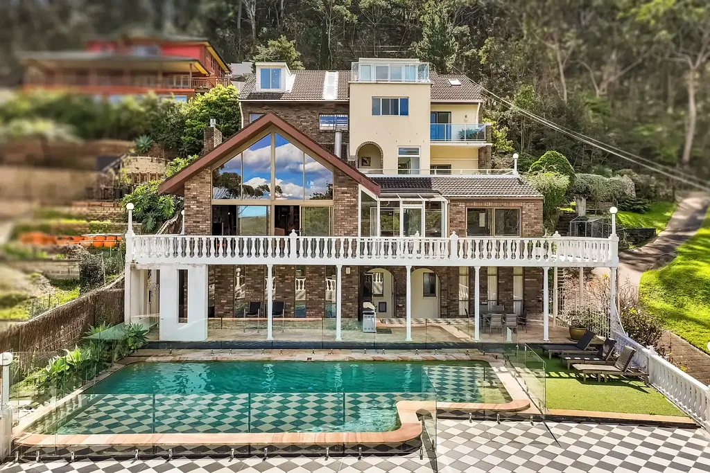Daleys Point 7ਬੈੱਡਰੂਮ Stunning Waterfront Mansion - A Private European-Inspired Resort