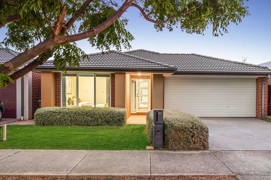 21 Eminence Street, Mount Duneed, VIC 3217
