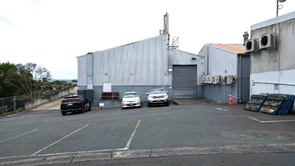 Chatswood Warehousing and yard – must be leased!