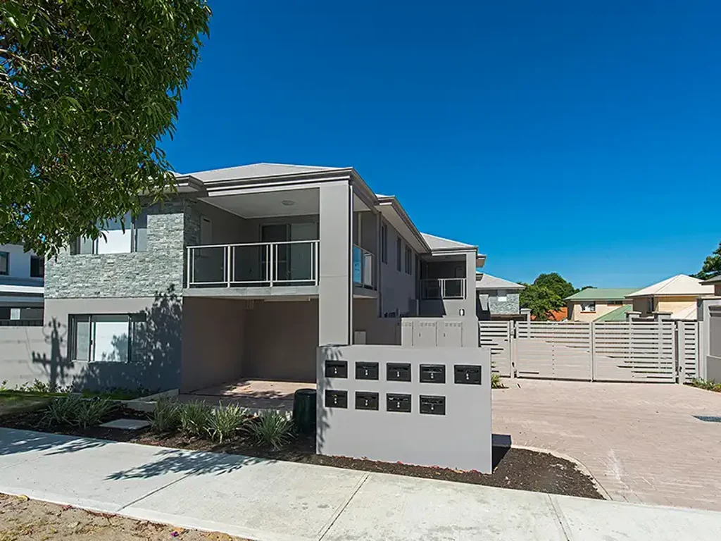 PRIME LOCATION – MODERN & SECURE LIVING