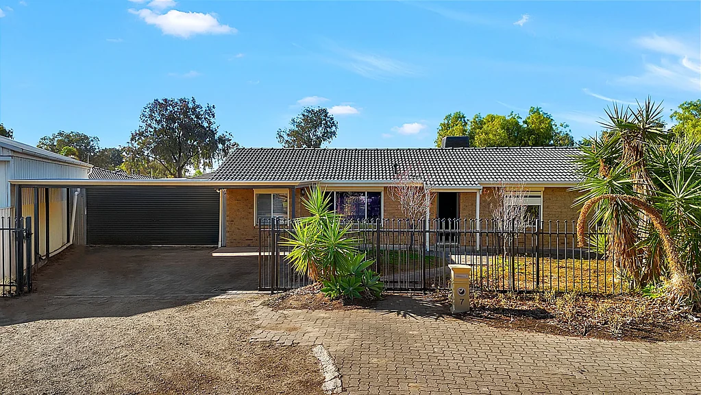 7 Hopner Avenue, Burton, SA 5110