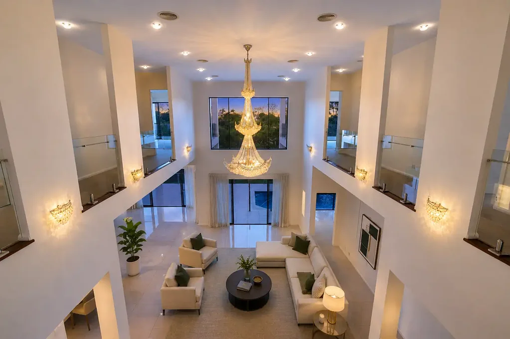 Benowa 6Zimmer LUXURY SIX BEDROOM WATERFRONT RESIDENCE WITH SOARING CEILINGS & EXCEPTIONAL DESIGN