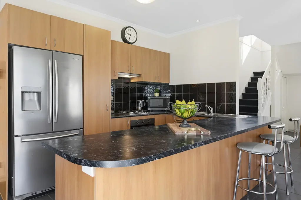 Cheltenham 3બેડરૂમ Impeccable Family Home in a Prized Cheltenham Pocket