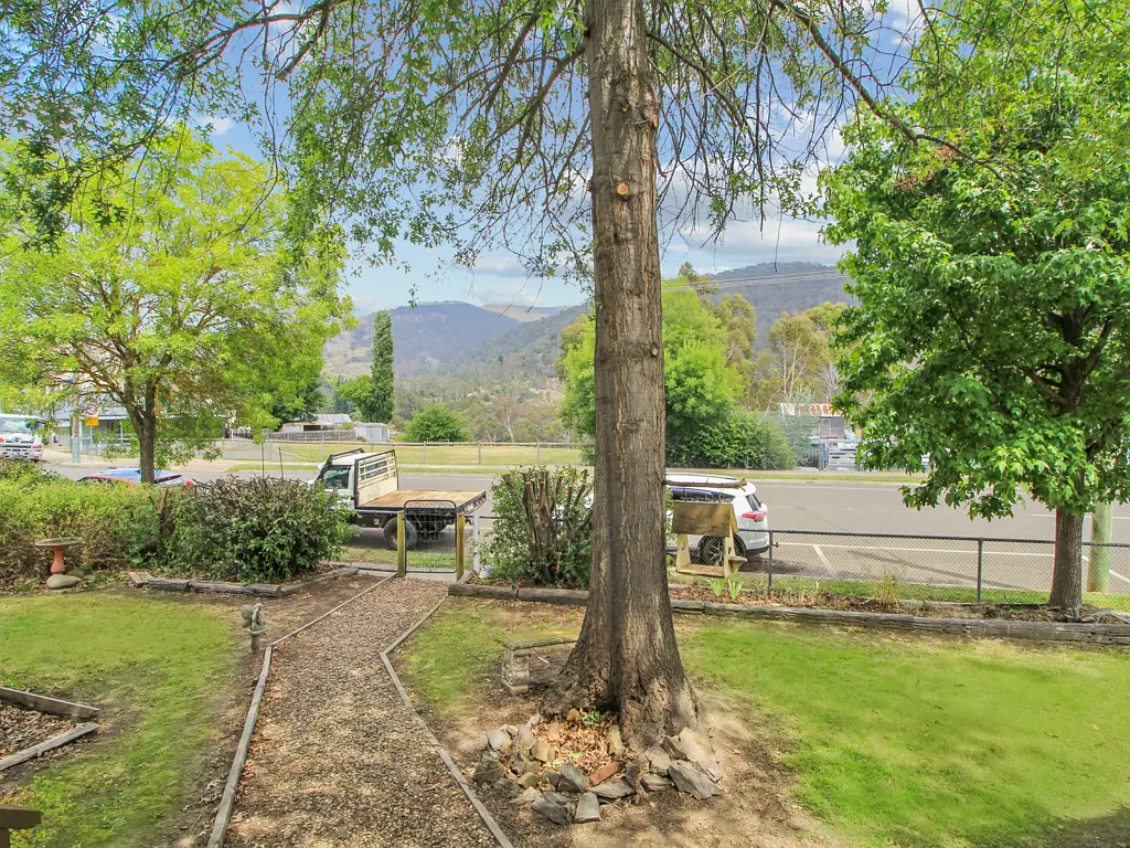 Omeo 4房  A RARE OPPORTUNITY TO OWN A PIECE OF OMEO�s HISTORY