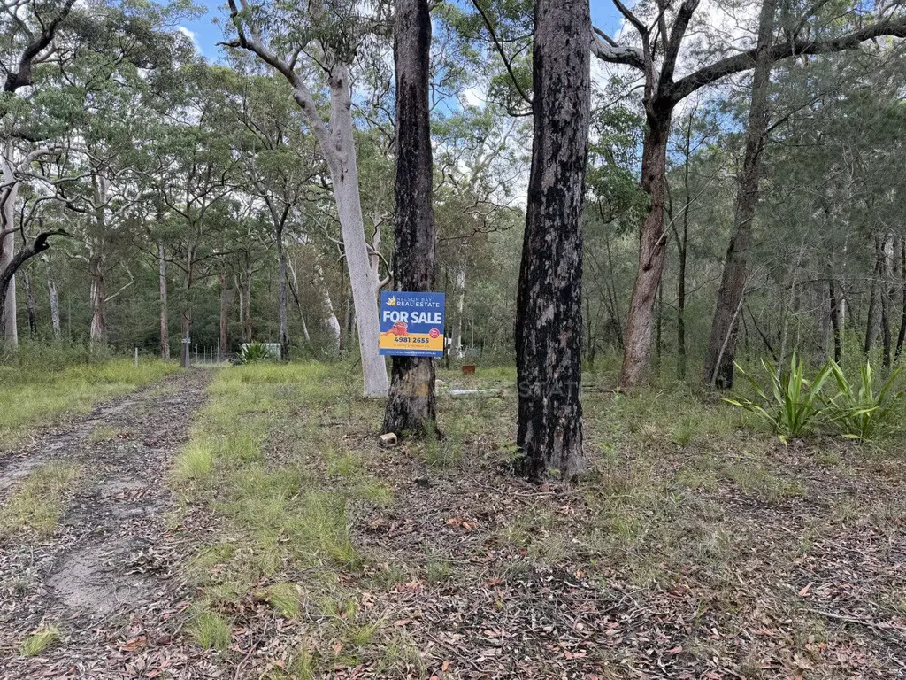 North Arm Cove  Private & Easy Access Weekend Retreat – 740m² Non-Urban Block