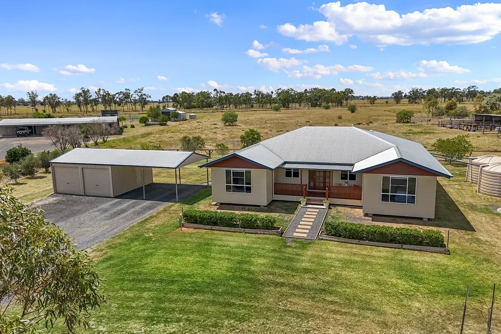 Dalby 4房  Exclusive Country Estate – Premium Living on 6.7 Acres