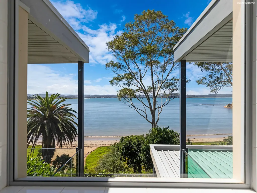 1B Observation Avenue, Batehaven, NSW 2536