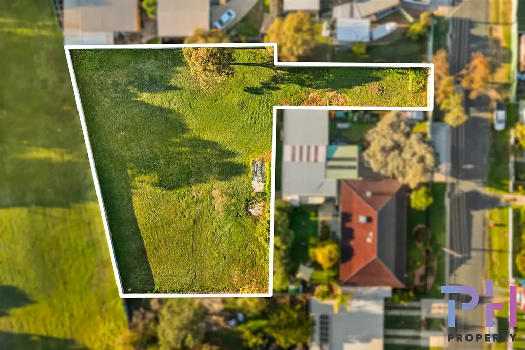 Eaglehawk  AN IMPRESSIVE 1832M2 LOT RIPE FOR THE TAKING!