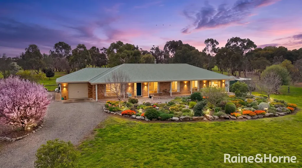 Strathalbyn 4房  "A lifestyle to be admired"- 2.5 acres
