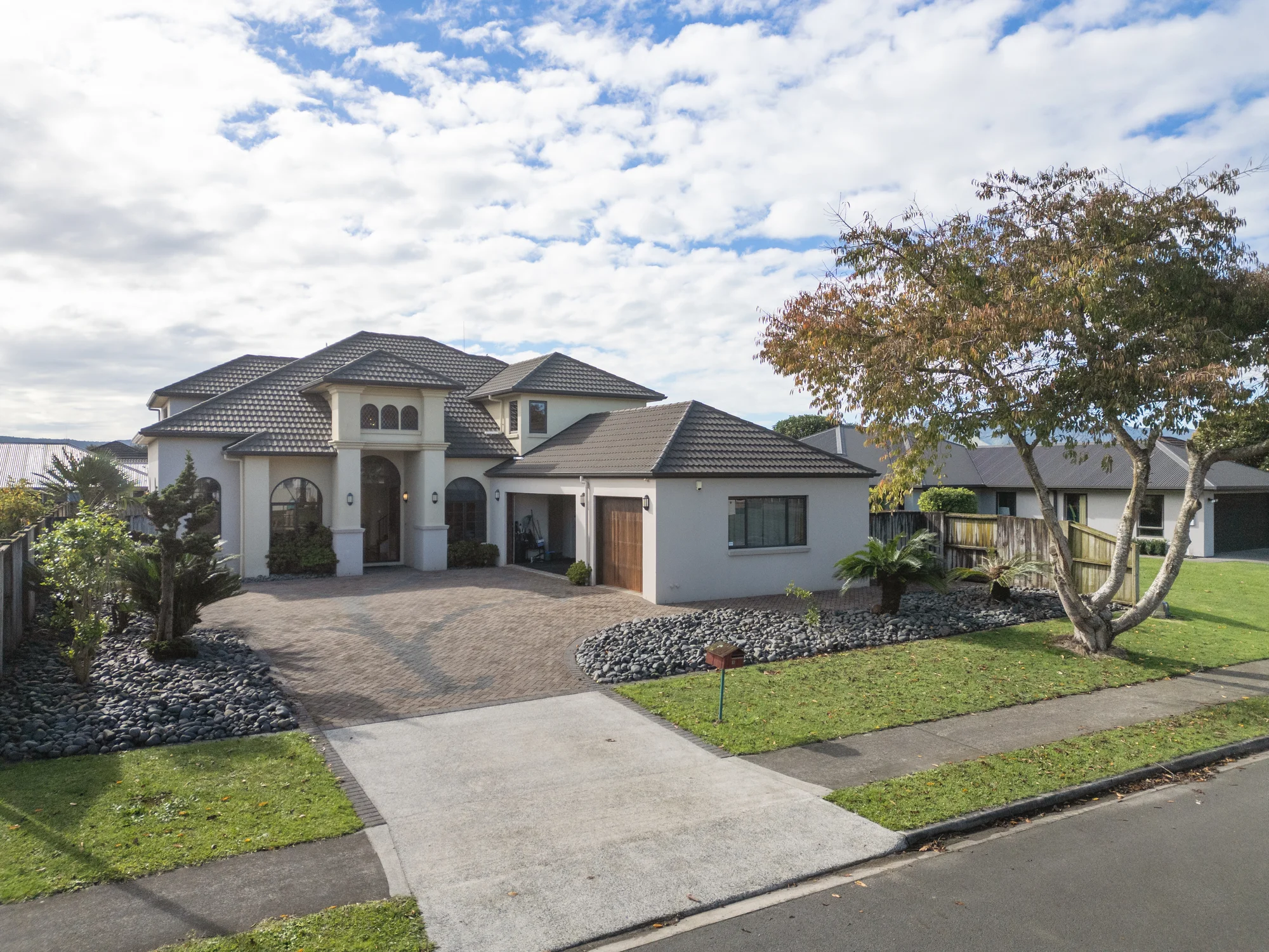 Matamata 6Kwarto Grand living, exceptional space