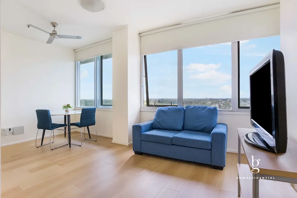2812/570 Lygon Street, Carlton, VIC 3053