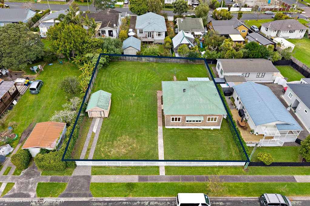 Belmont 3침실 Quarter acre opportunity!