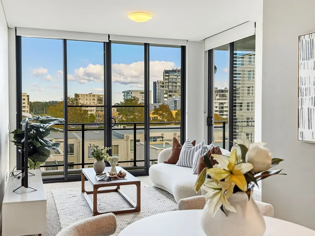 Wentworth Point 1房 Wentworth Point 中心地带的现代生活 Contemporary Living in the Heart of Wentworth Point