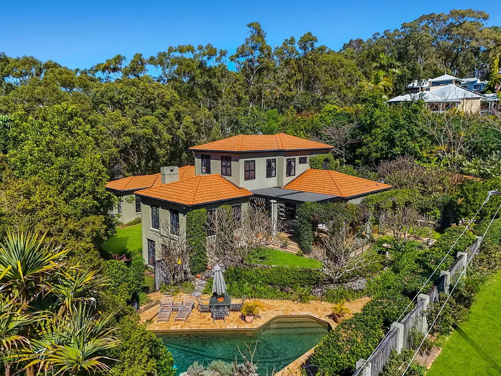 13 Killara Street, Currumbin Waters, QLD 4223
