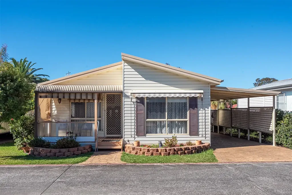 Bomaderry 2房  Relaxed Over-55s Living in the Heart of Bomaderry - 2 Bedroom Home