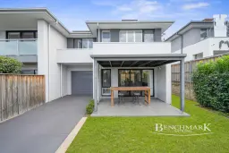 89 Hennessy Avenue, Moorebank