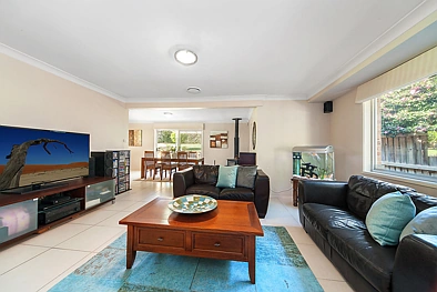 8 Odney Place, Castle Hill, NSW 2154, 5 phòng ngủ, 2 phòng tắm, House