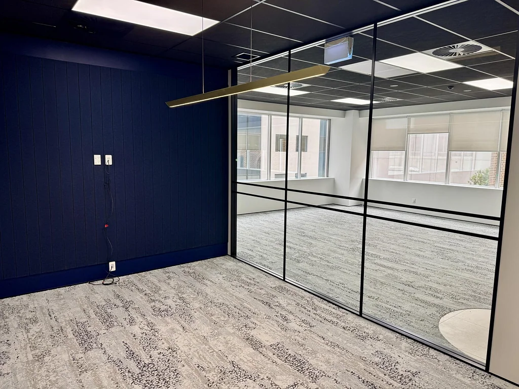 Auckland Central Bespoke fitted suite opportunity