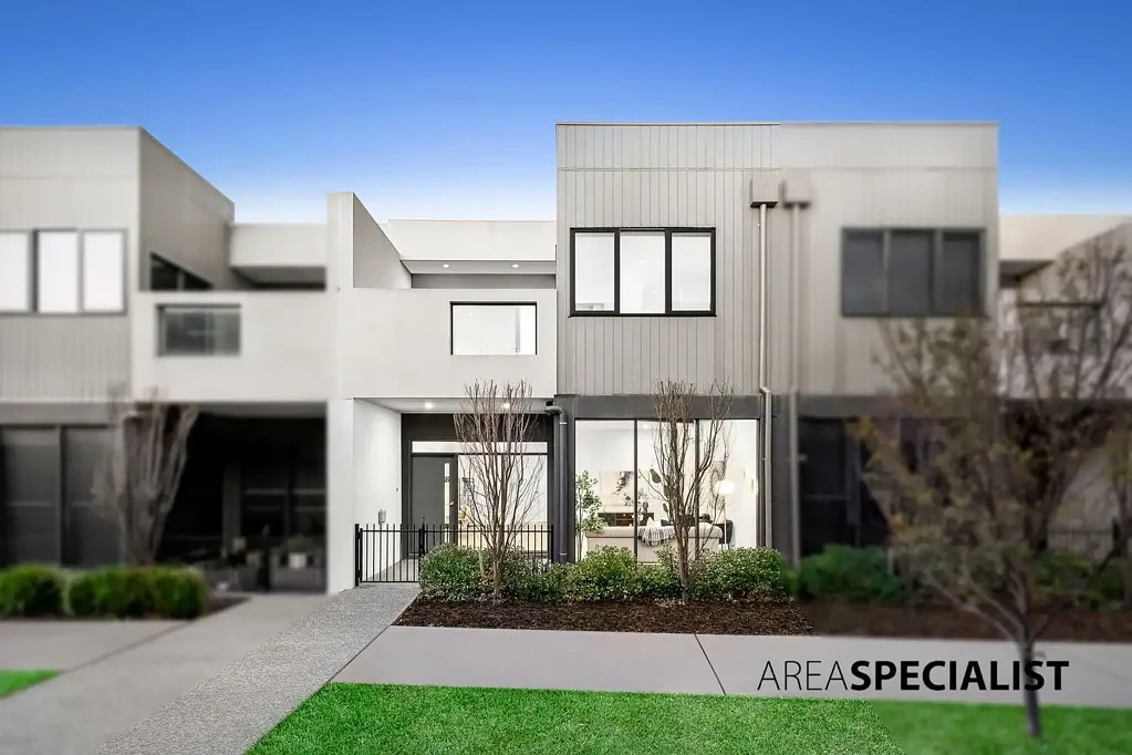 12 Coral-Pea Way, Cranbourne West, VIC 3977