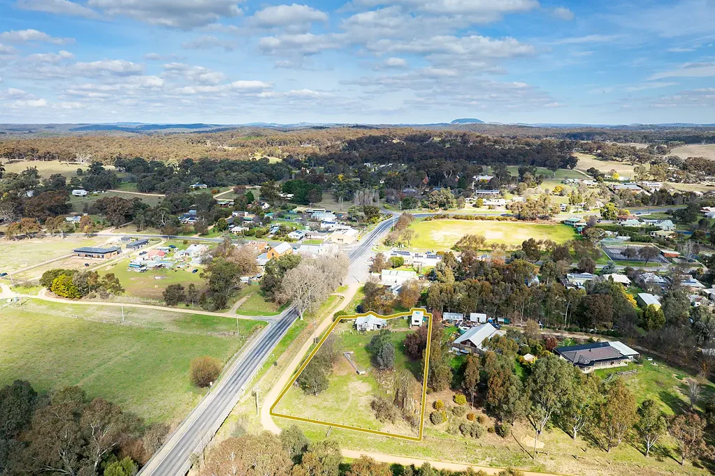 5 Templeton Street, Guildford, VIC 3451