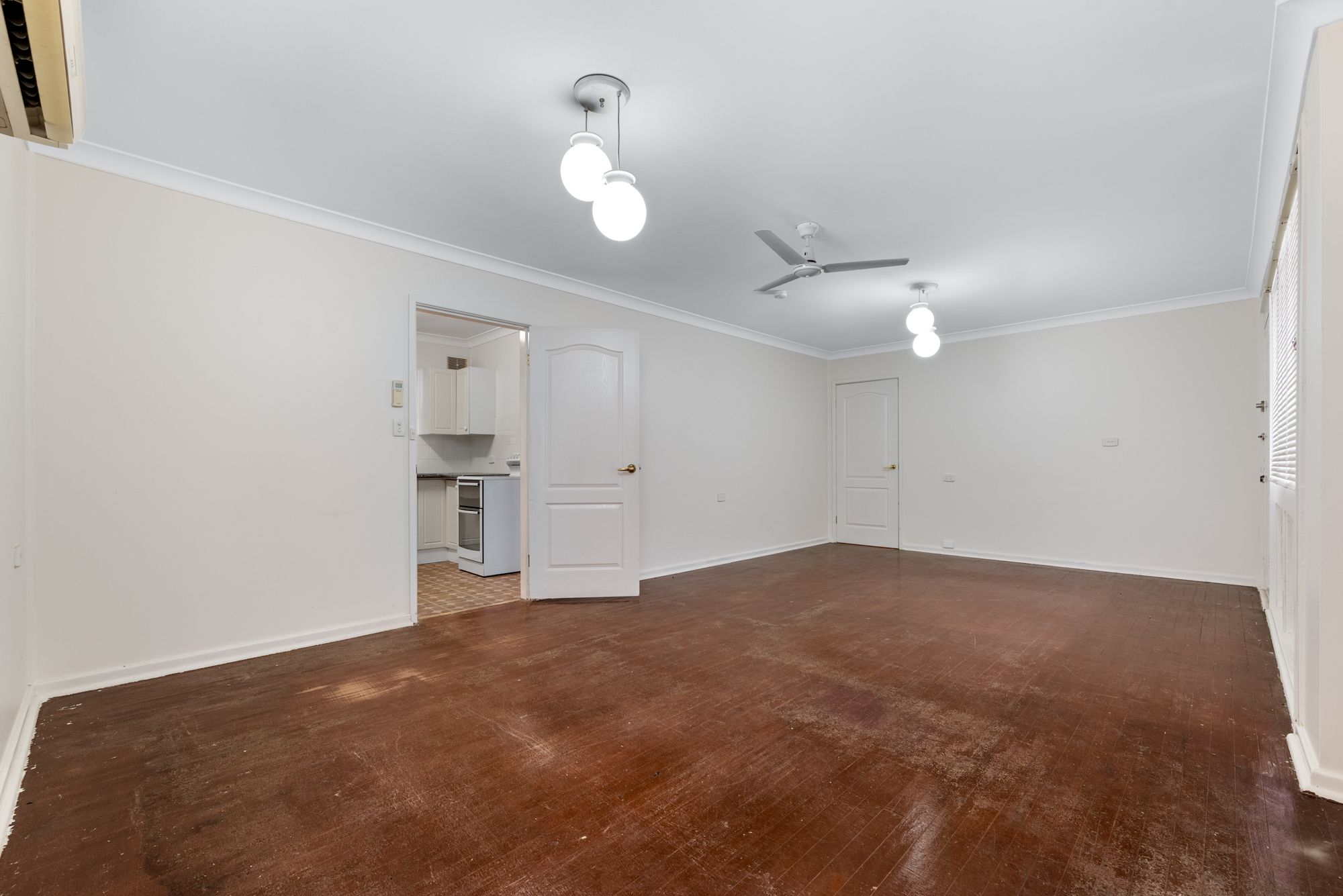 50 CARRINGTON CCT, LEUMEAH NSW 2560, 0 Bedrooms, 0 Bathrooms, House