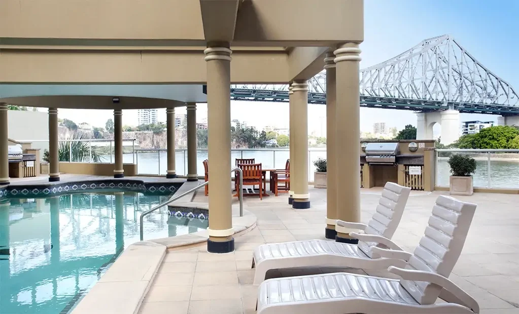 ARGUABLY THE CBDs FINEST RIVERFRONT COMPLEX 1 Bedroom furnished