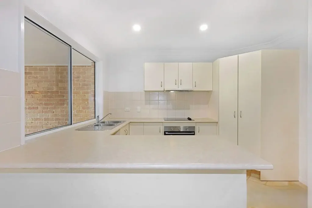 UPDATED FAMILY HOME + SOLAR + SECURITY SYSTEM + EV CHARGER!