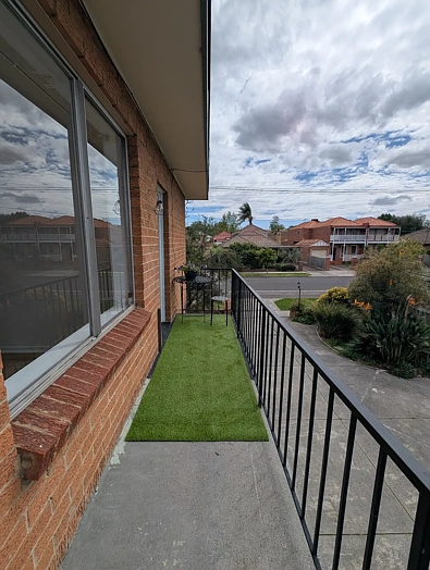 Address Withheld, Fairfield, VIC 3078, 2 Bedrooms, 2 Bathrooms, Apartment