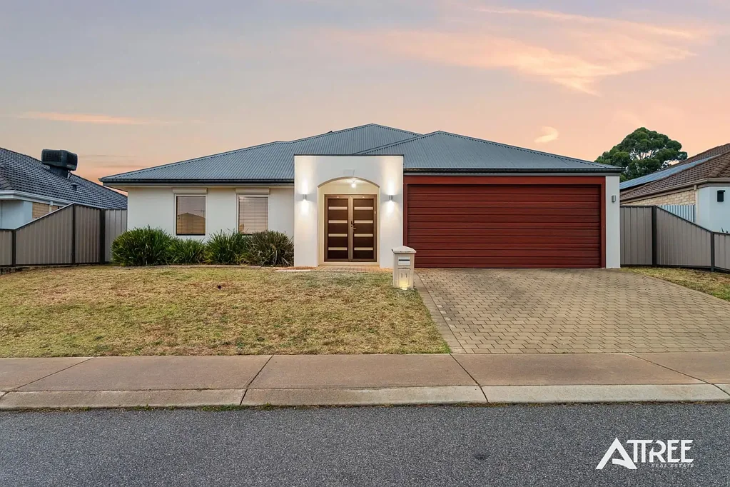 11 Calneggia Drive, Byford, WA 6122