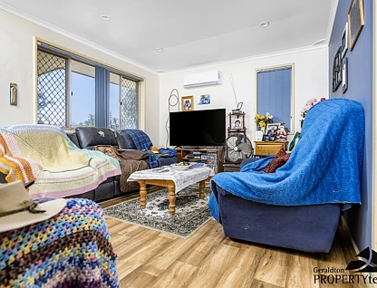 65 Chapman Valley Road, Waggrakine, Outback (South), 3 habitaciones, 1 baños, House