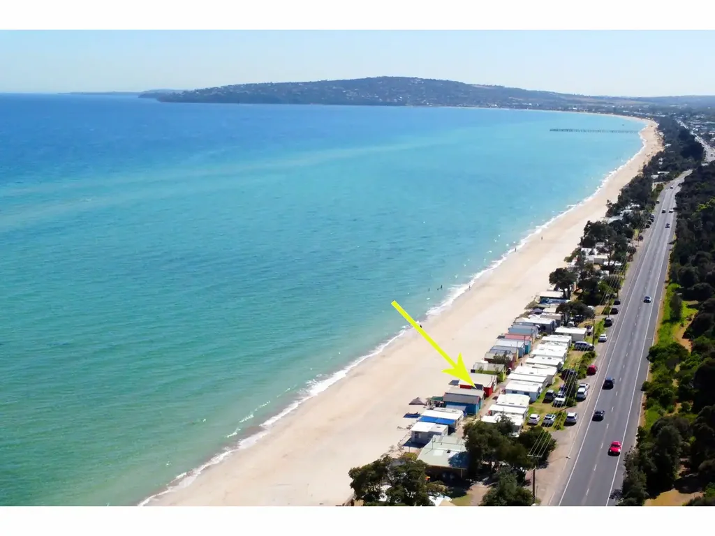 Dromana 1બેડરૂમ "The Tardis" Excellent Location - Set up the deck chairs & soak up the sun