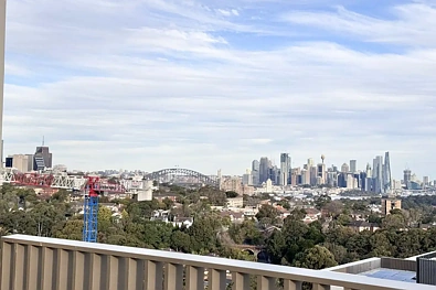 St Leonards 3Moenga This Cityview brand new apartment it's ready to move in now, selling market price