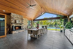 404 Aerodrome Road, Sale