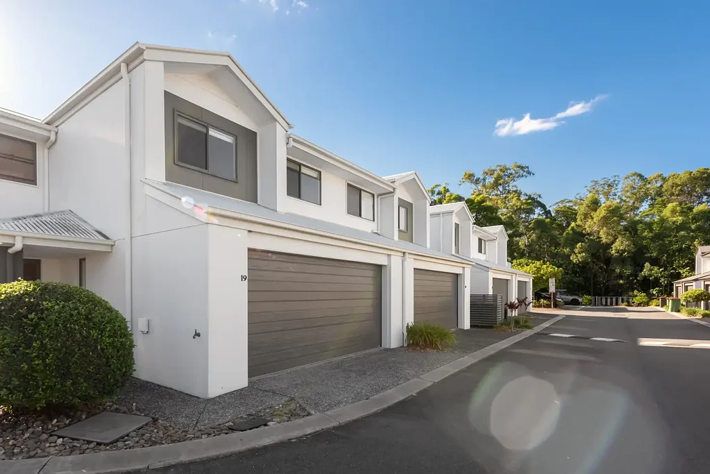 19/2 Pandanus Place, Upper Coomera, QLD 4209