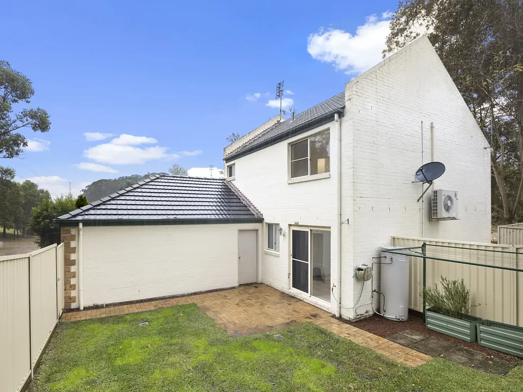 Three Bedroom Home In Highly Desired Mardi