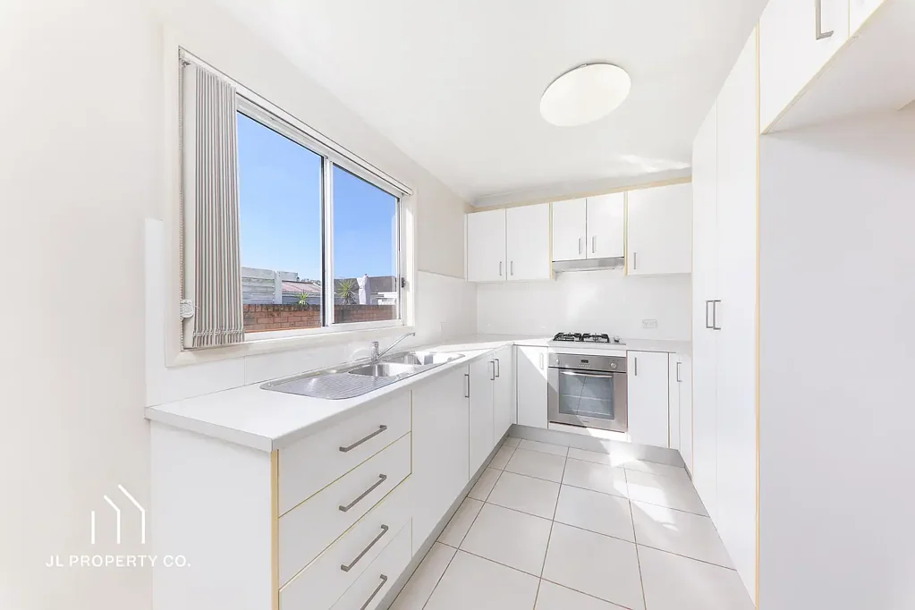 Two Bedroom Granny Flat Ideally Located