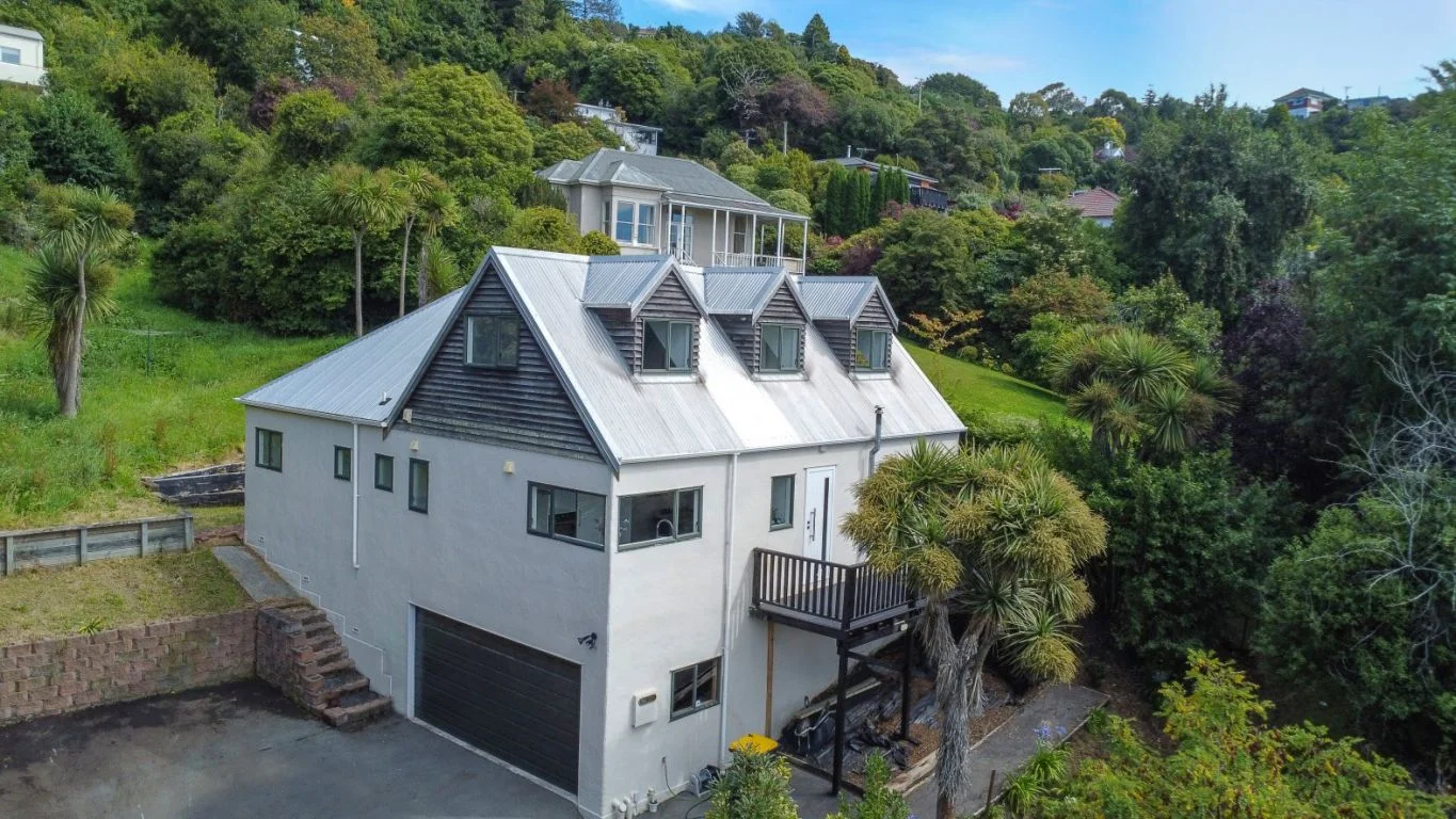 Saint Clair 4 Bedroom Sea Views & Space – 4 Bedroom Retreat + Land