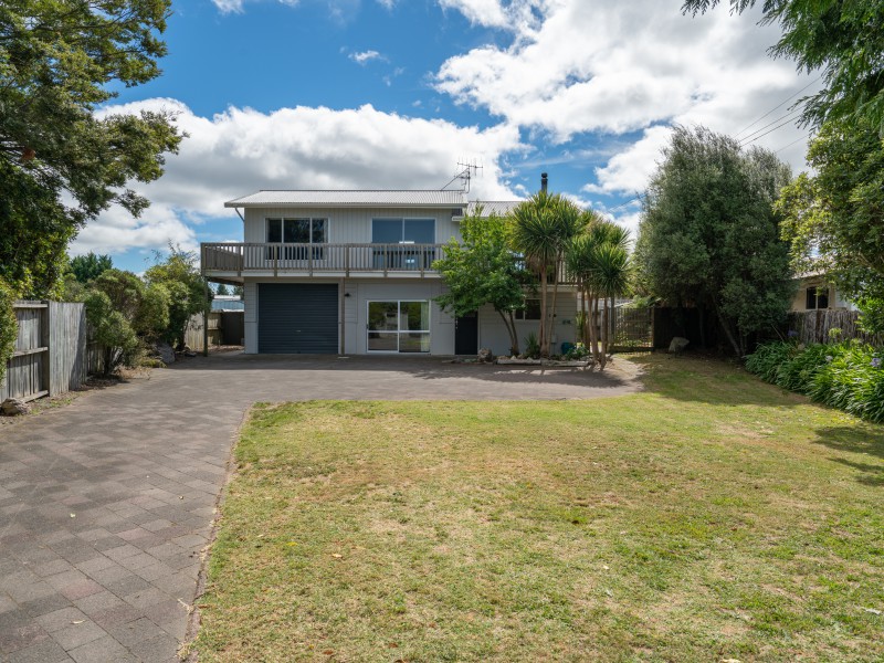 2/32 Elizabeth Street, Tauhara, Taupo, 4 habitaciones, 2 baños