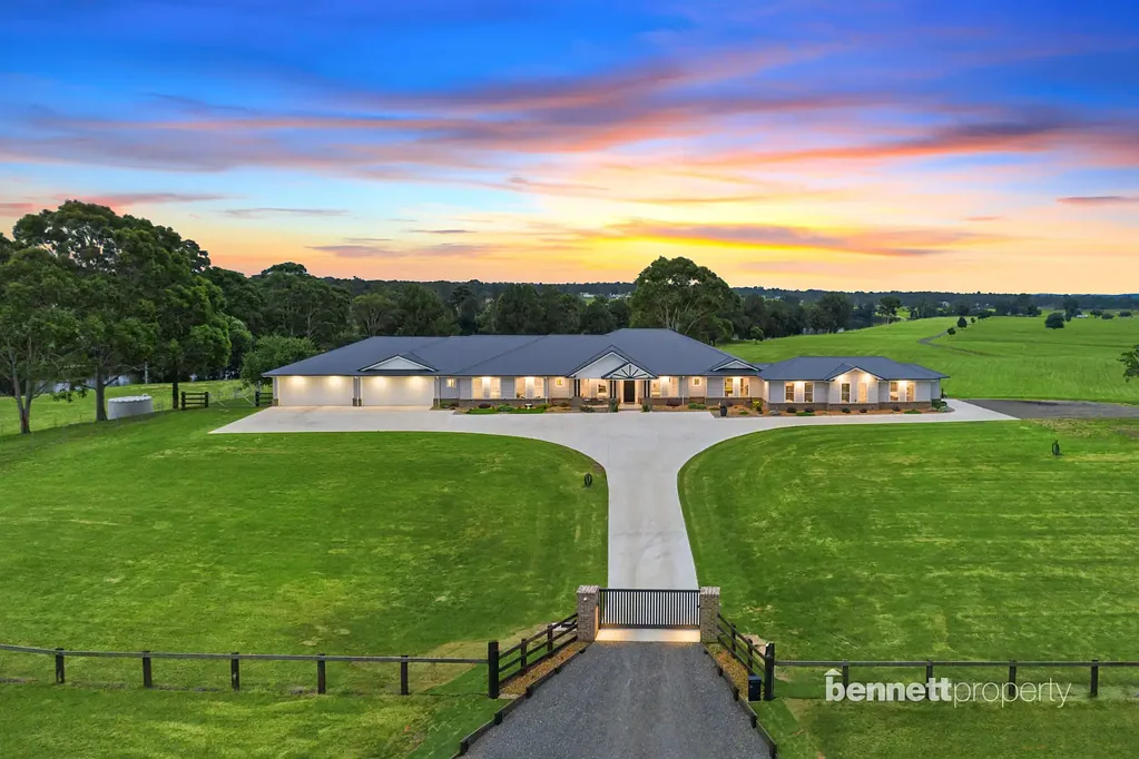 Pitt Town 5房  Percy's Place – A Rare Hawkesbury Riverfront Estate with Lifestyle & Income