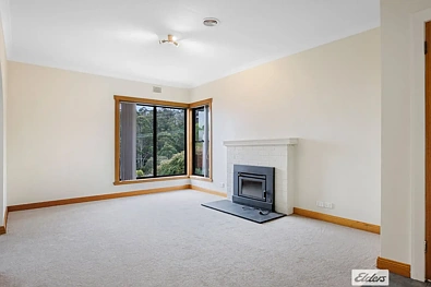 ਹੋਰ - 10 Collins Street, Brooklyn, TAS 7320